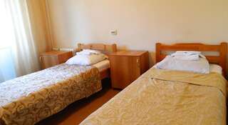 Гостиница Академия Красногорск Стандартный двухместный номер с 2 отдельными кроватями-1